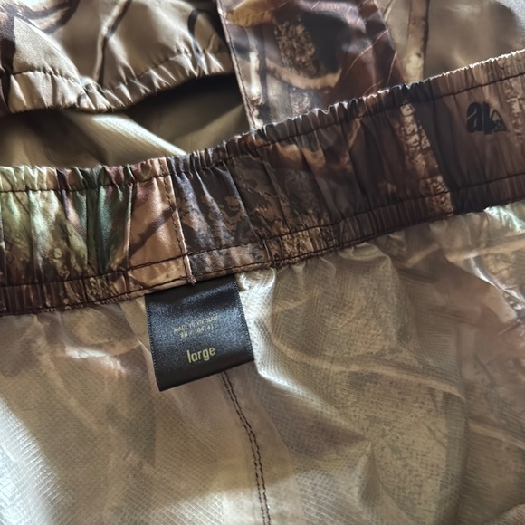 Lodge Outfitters Camouflage Hooded Jumpsuit - Picture 6 of 6